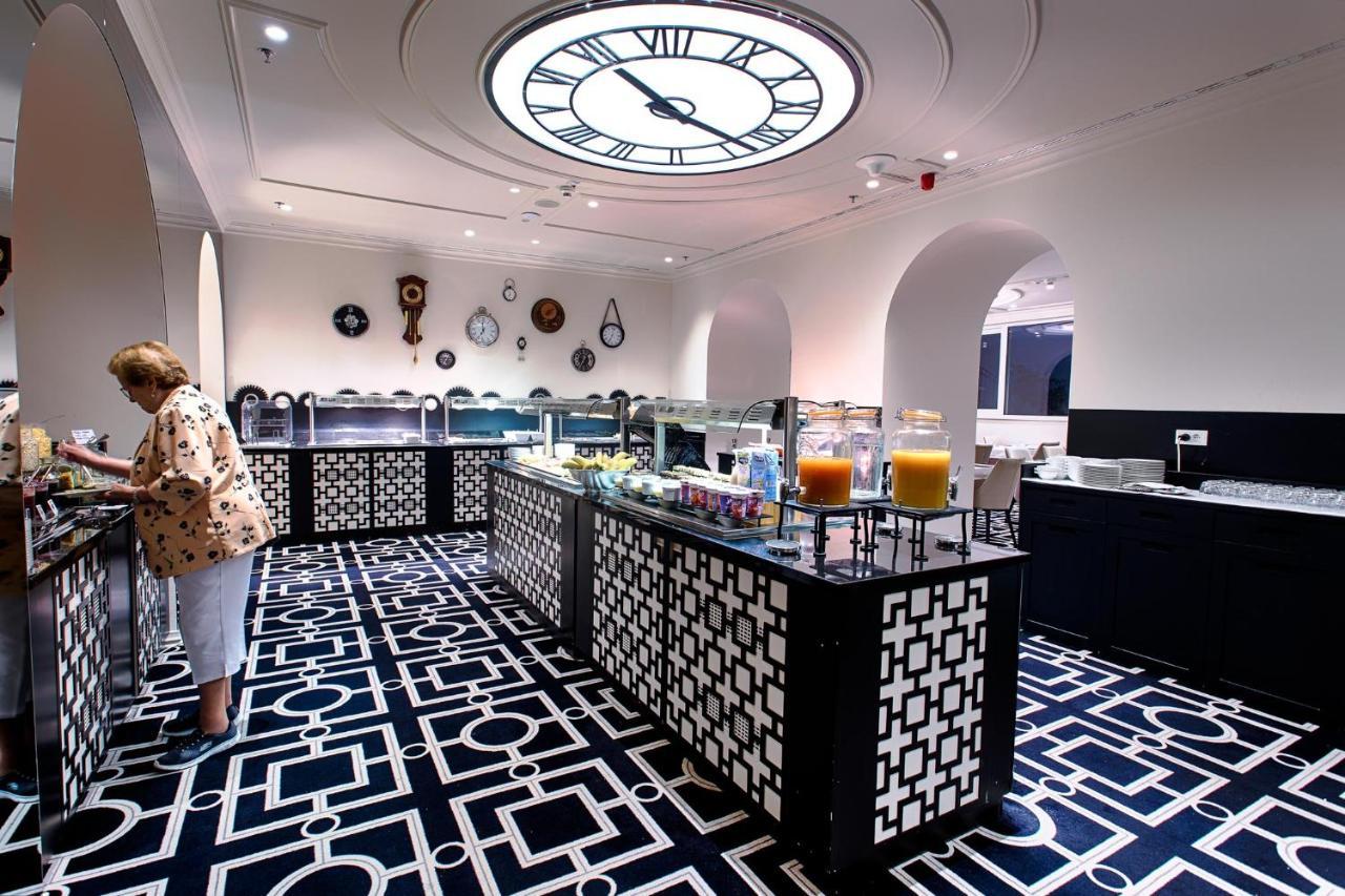 Grand Hotel Slavia - Adults Only บาชกาโวดา ภายนอก รูปภาพ