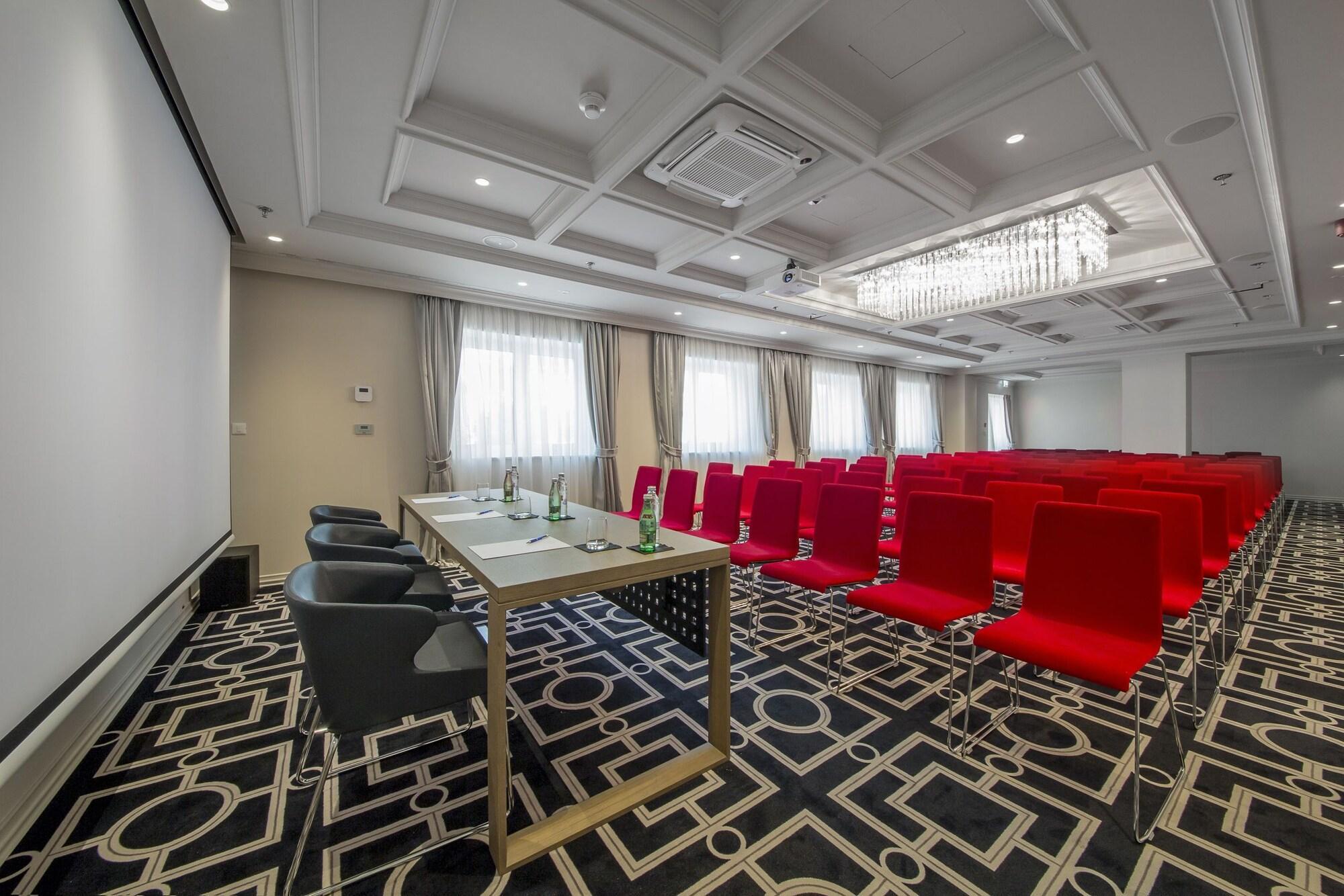 Grand Hotel Slavia - Adults Only บาชกาโวดา ภายนอก รูปภาพ