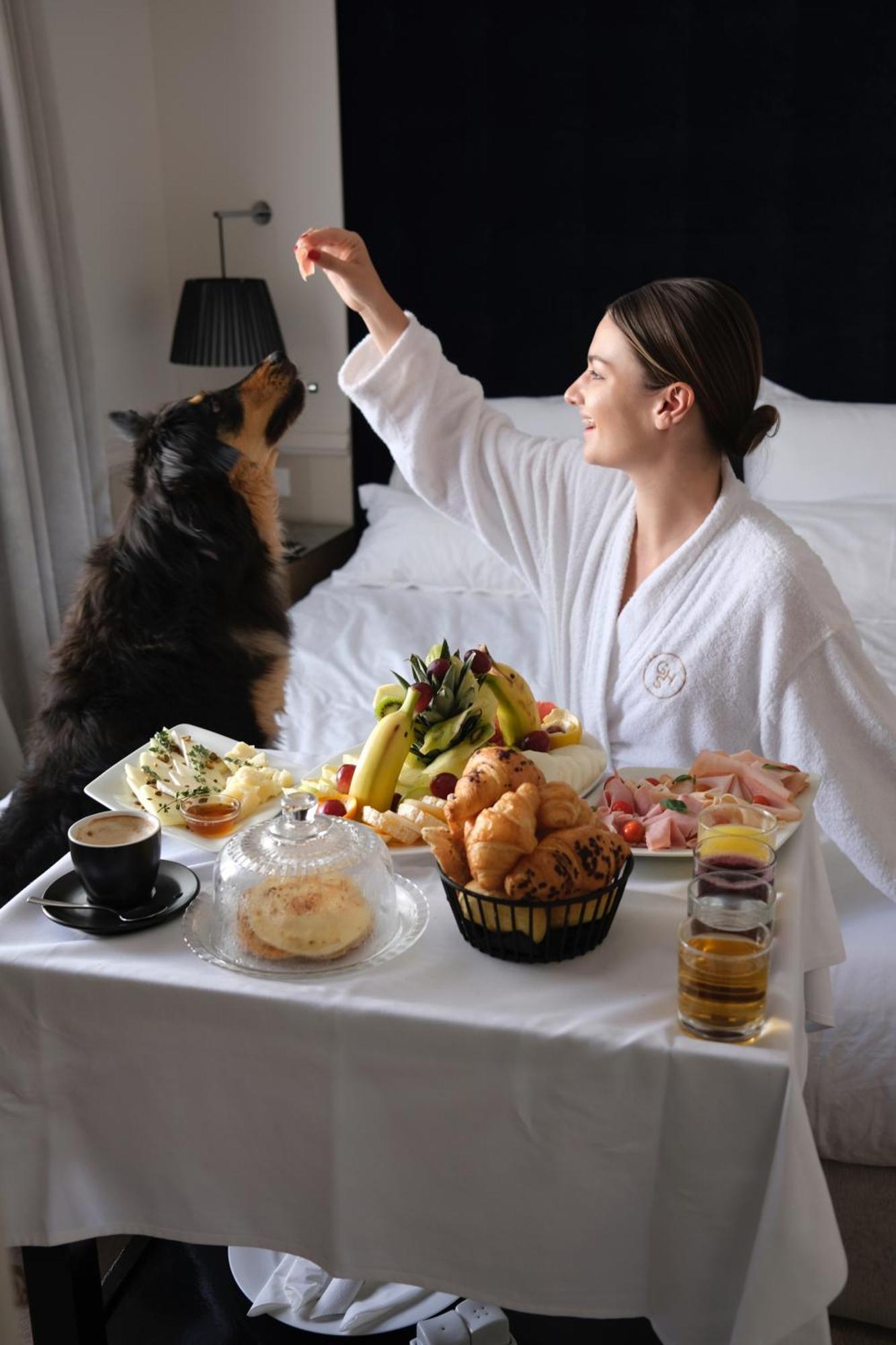 Grand Hotel Slavia - Adults Only บาชกาโวดา ภายนอก รูปภาพ